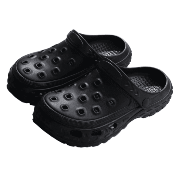 Men Fashion Hole Shoes-2