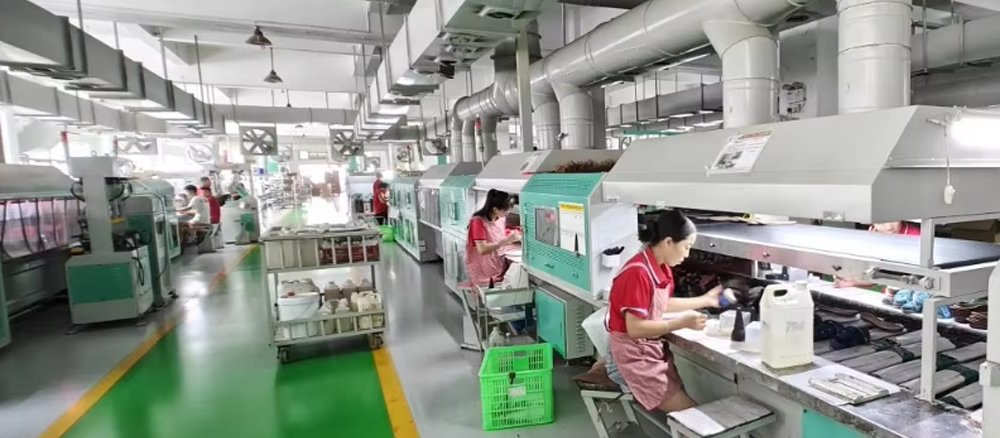 Custom Slide Manufacturer Factory Images